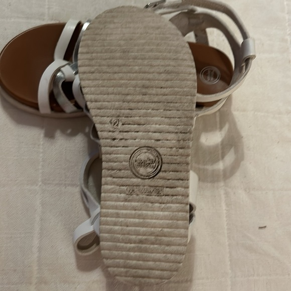 Girls Wonder Nation sandals - Picture 4 of 4